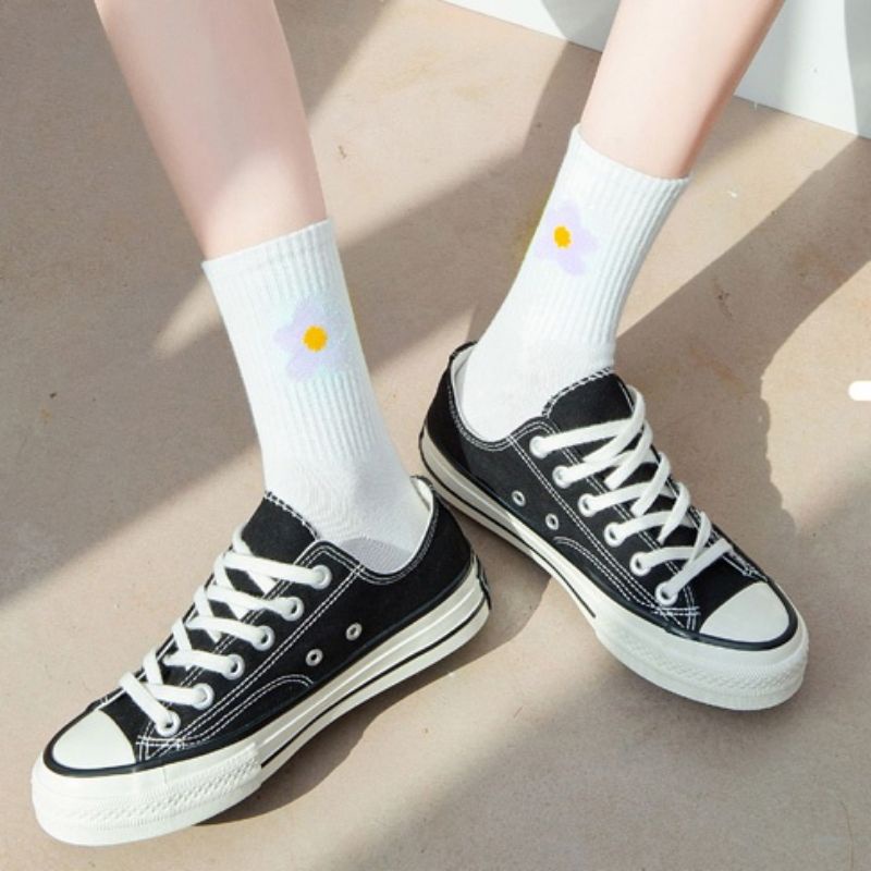 [COD] Kaos Kaki Putih Panjang Di Atas Mata Kaki Cute Motif Buah Bunga Kaos Kaki Wanita Import Ala Korea Fashion Import Women Sock