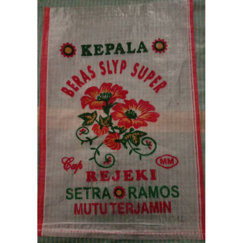 

karung beras rejeki transparant 10kg(ini kemasan bukan beras )