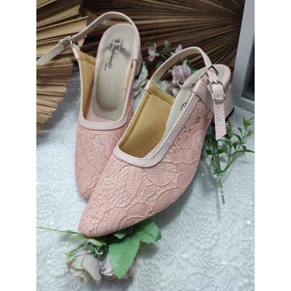 sepatu Clarisa peach tinggi 5cm tahu