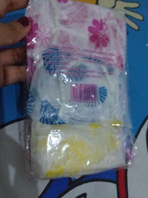 Shower Cap Plastik Isi 3