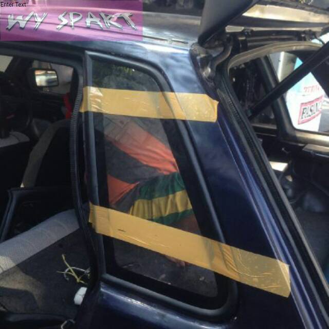 Karet lis Kaca mati bagian belakang Suzuki Forsa