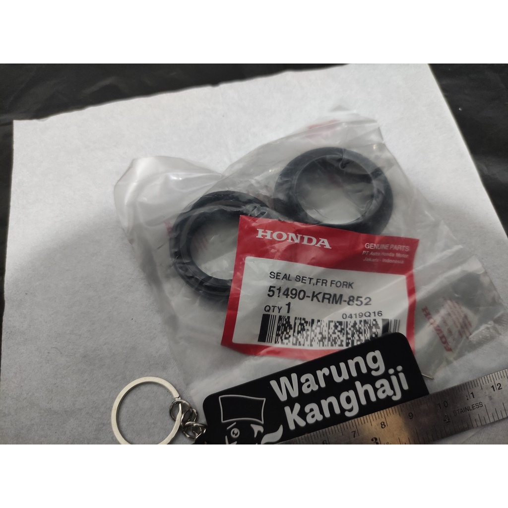 Seal Shock dan Seal Debu Motor Honda PCX 150 Verza Megapro Supra GTR