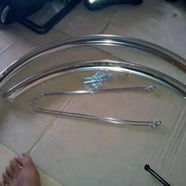 Fender slebor spatbor sepeda 26,24,700 sepeda crom taiwan tebal