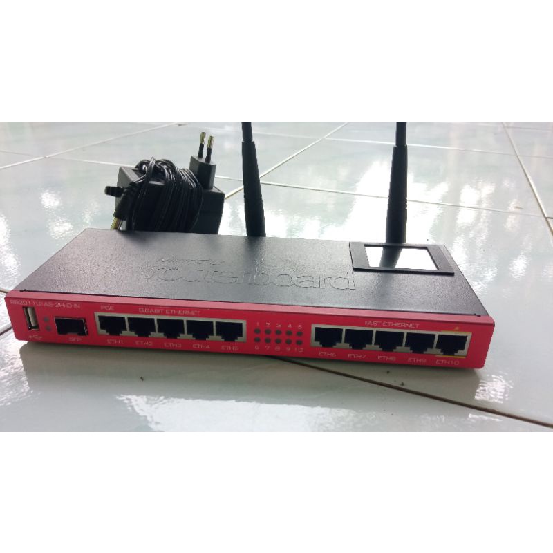 Mikrotik RB2011UiAS-2HnD-IN bekas like new