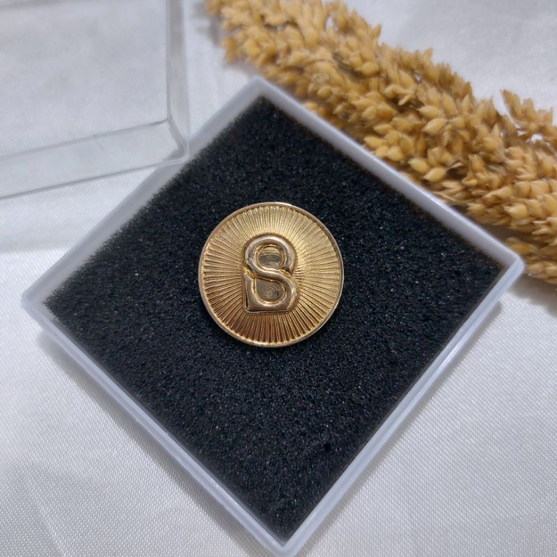 Bros Button Bulat Motif