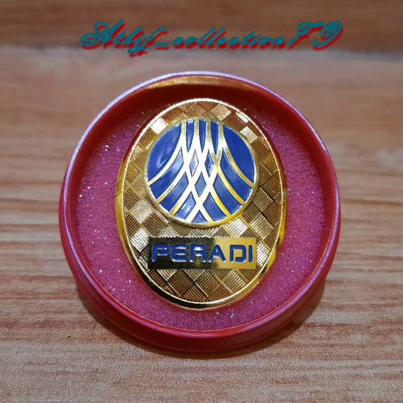 Pin Peradi Kuningan Magnet Pin Peradi Magnet + Box Pin