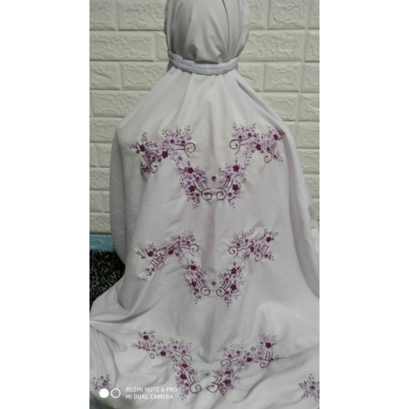 Mukena strimin & sulam