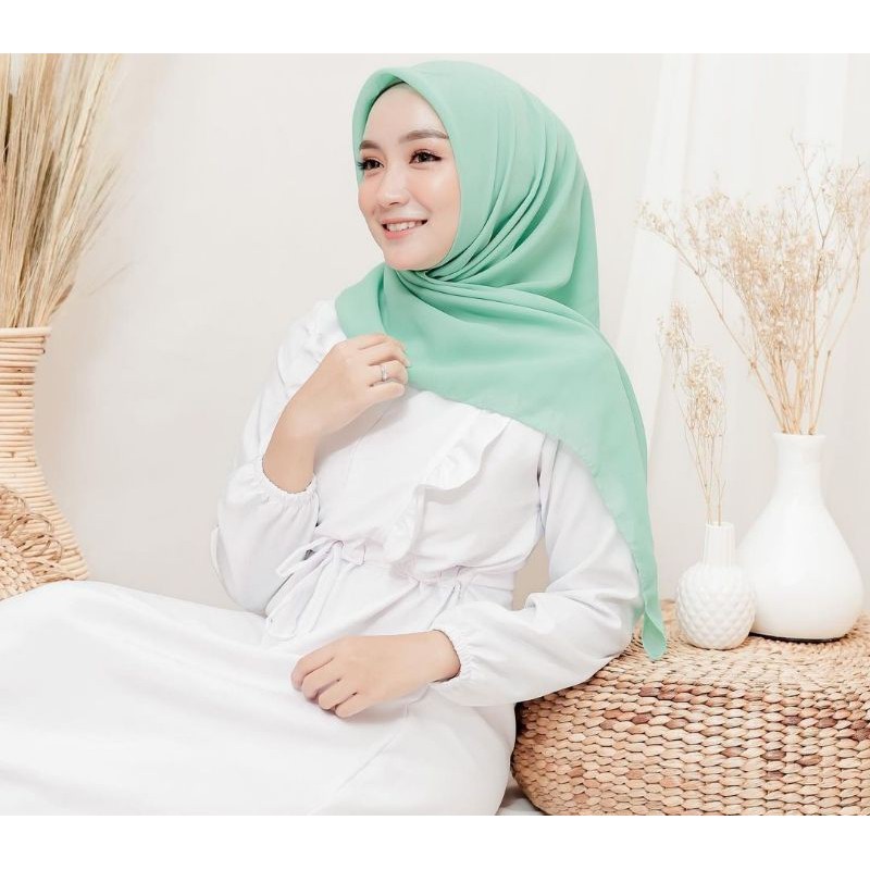 Hijab Segiempat | MINT | Size 115x115 | jilbab bella square PREMIUM 60 Warna-8