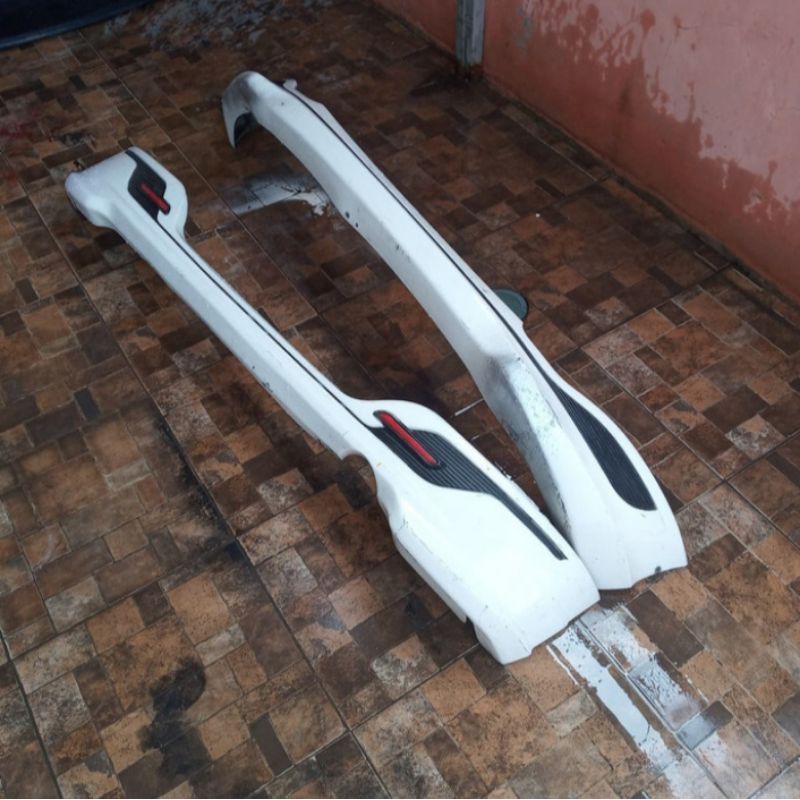 Body Kit depan belakang Daihatsu Ayla X Elegant 2016