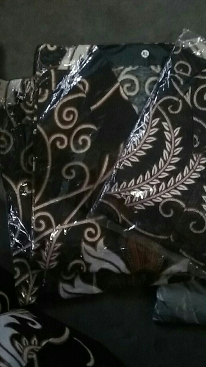 Batik Couple Keluarga Sania Ruffle Ori Ndoro Jowi Dnt Motif Mahkota