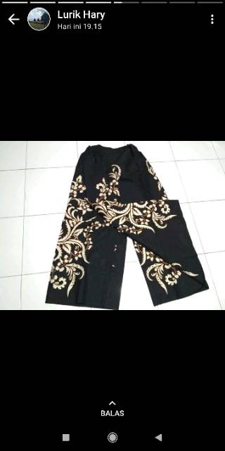 Celana sarung batik dan sarung batik wayang