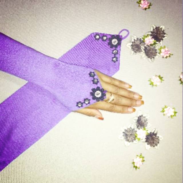 Handsock CIN&quot; SAKURA HITAM / Handsock Jempol Wanita / Handsock muslim  Murah / Grosir Handsock