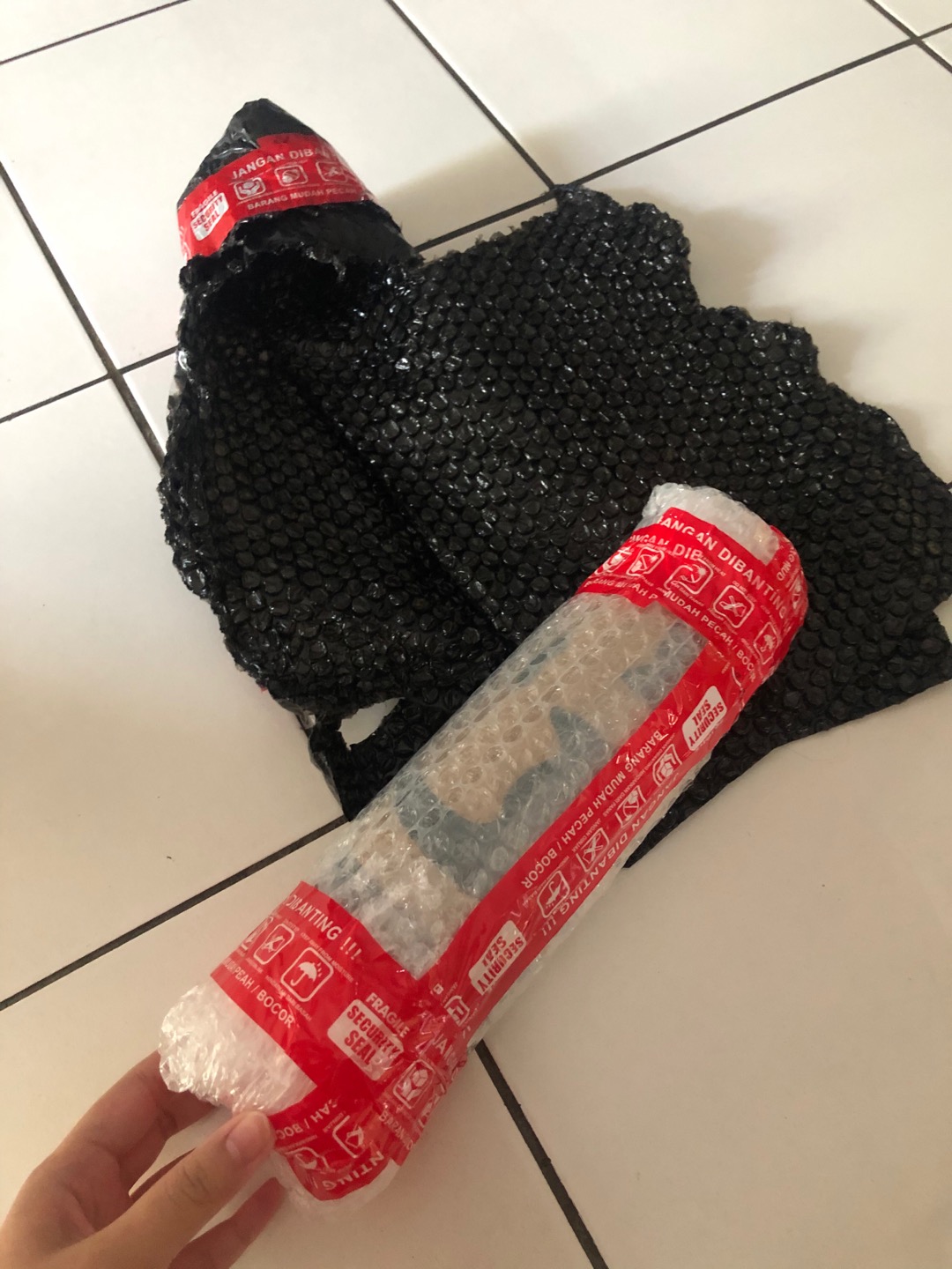 Starbucks Reusable Summer Cup, Harga Sudah Termasuk Bubble Wrap