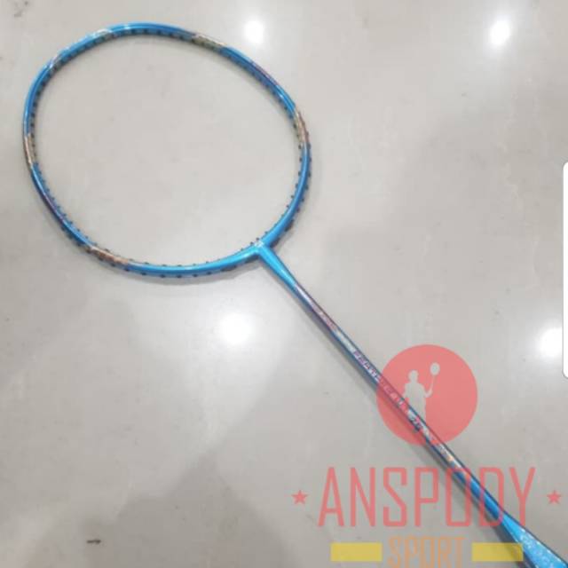 RAKET BADMINTON APACS FEATHER WEIGHT 75