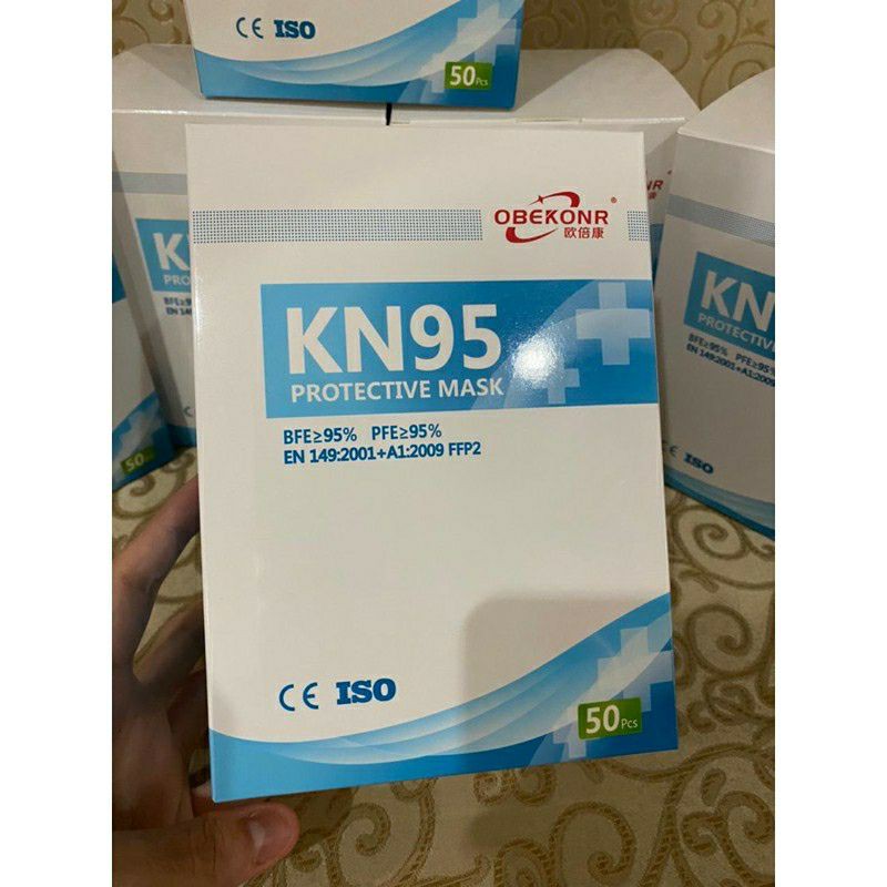 MASKER KN95 DISPOSABLE FACE MASK MASKER MEDIS ISI 50PCS
