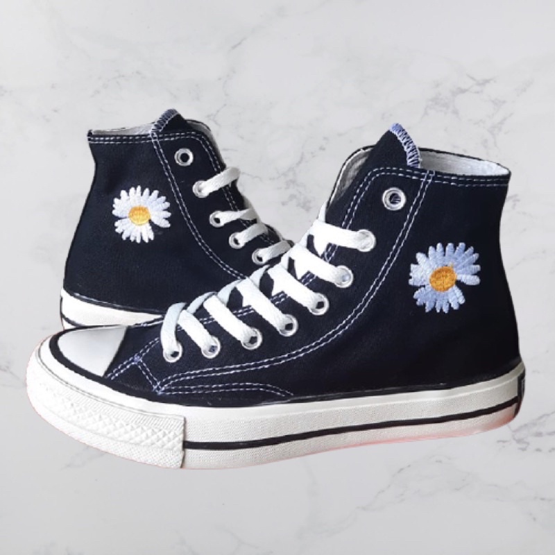PROMO TERMURAH (COD)Sepatu Converse 70s CT Peace minusOne Motif BUNGA High Low Black Egret Flower BN