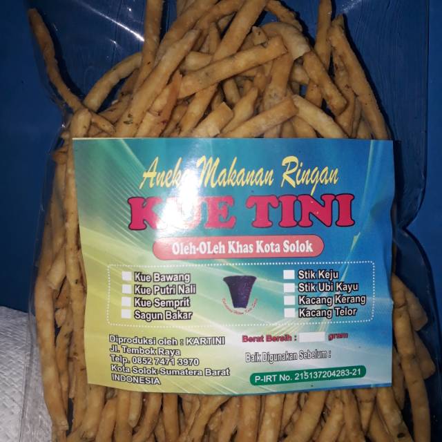 

KUE BAWANG ENAK DAN GURIH DAN COCOK UNTUK DI MAKAN PAKAI MIE DAN SUP