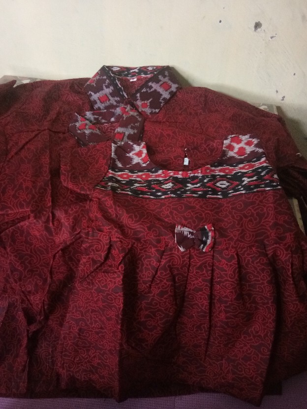 Nivana - Couple Atasan Ayah Anak Ibu Batik Mega Merah Sarimbit Keluarga Seragam