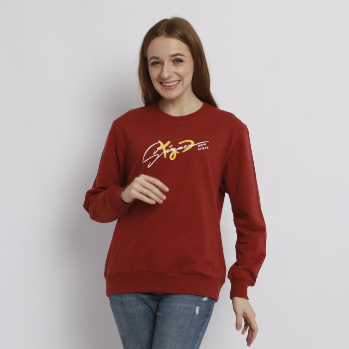 Edwin Jeans Sweater 2.0 Summer Red - Ladies - Merah, S Murah