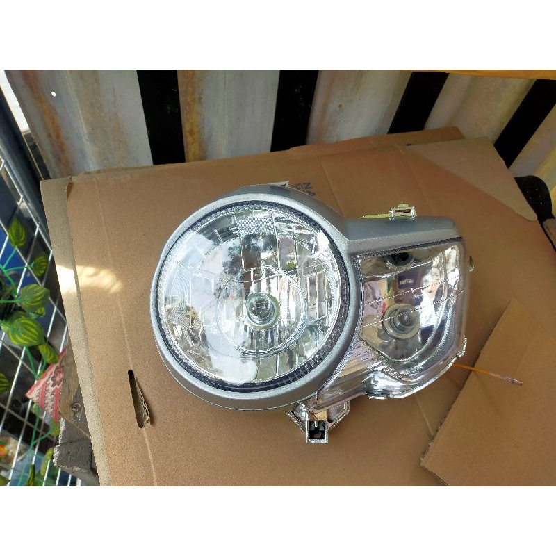 LAMPU PECE / REFLEKTOR PECE LAMPU PECE Reflector tiger revo 2010/headlamp tiger pece set sama alis/ 