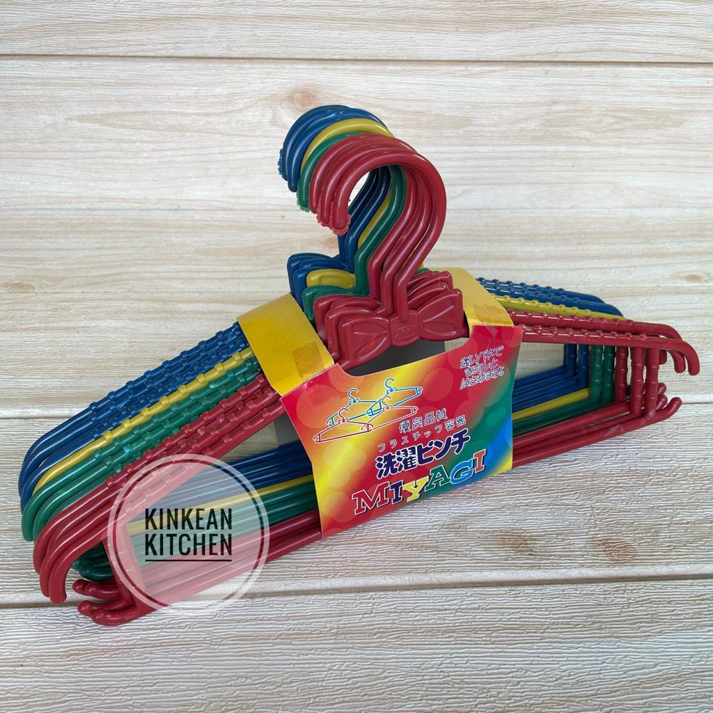 Hanger / Gantungan Baju Plastik Warna - Miyagi