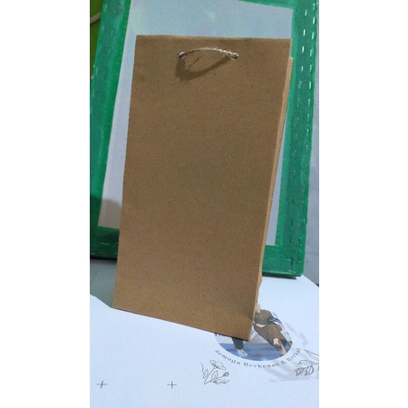 

Paperbag Tali Rami size 10x5x20cm