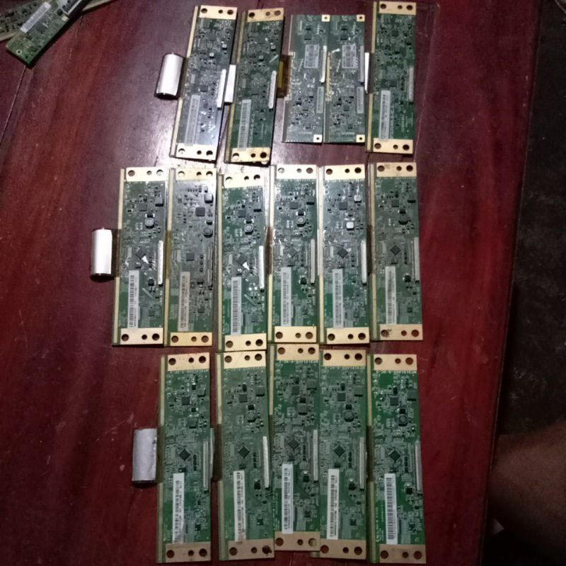 tcon / tcon logic tv LED 32inch