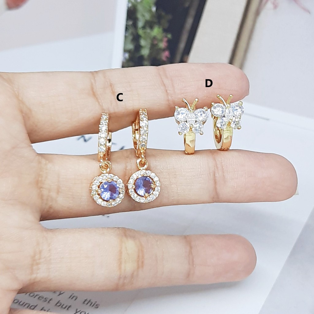 Anting Hoop Meilyn Meili Batu Putih Solitaire Elegan Lapis Emas - BE281