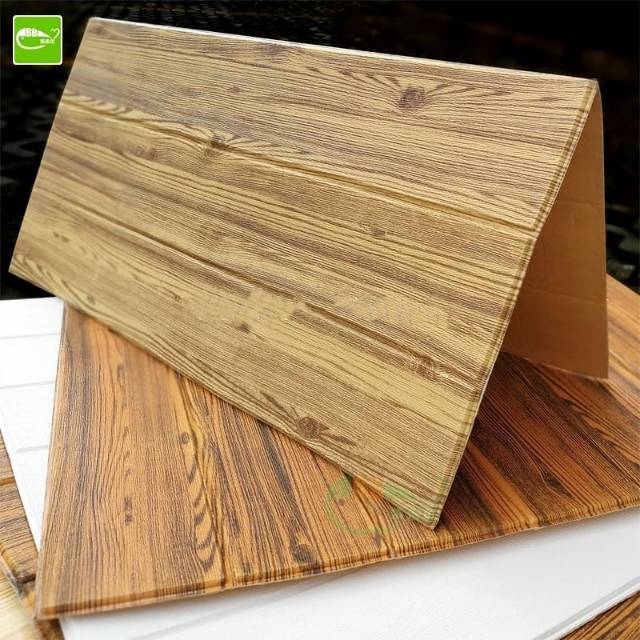 Wallpaper Foam 3D Motif Bertekstur Kayu