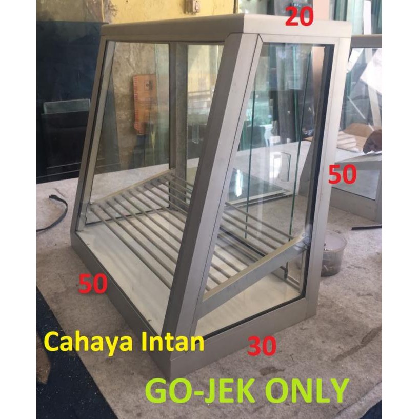 

106$ Etalase Ayam Goreng, Etalase kaca aluminium untuk fried chicken