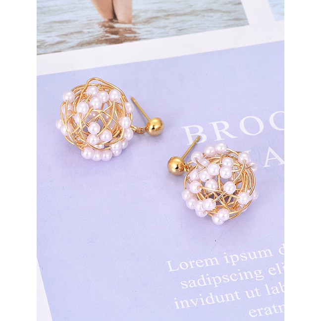 LRC Anting Tusuk Fashion Gold Alloy Irregular Pearl Earrings F50976