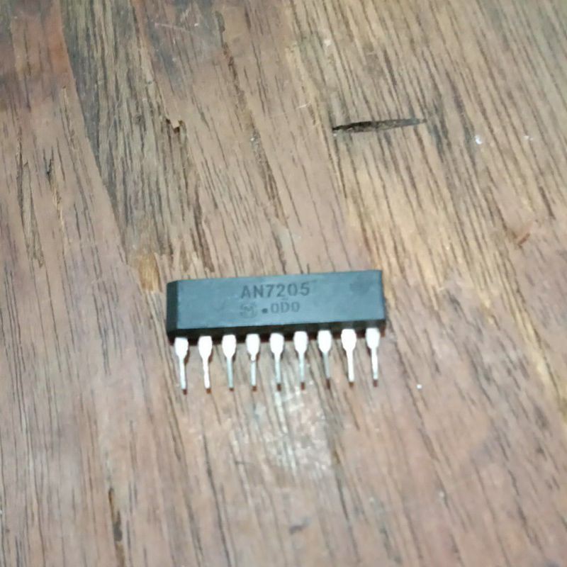 AN7205
