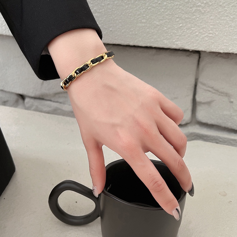 Titanium Gelang Versi Korea Fashion Sederhana Retro Rantai Hitam PU Kulit Gelang