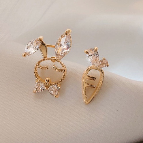 Anting stud Jarum Perak S925 Bentuk Wortel Warna Emas