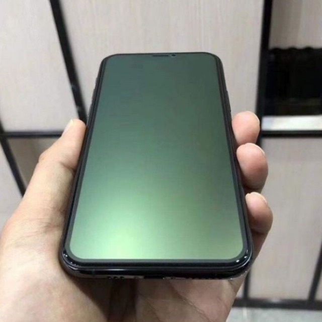 Matte Green Light Realme 2 Realme 2 Pro Realme 3 Realme 3 Pro Realme 5 Realme 5i Realme 5S Realme 5 Pro Tempered Glass Matte Green Full Layar