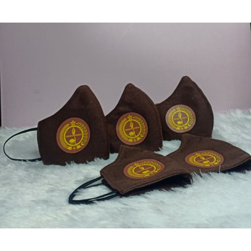 masker cokelat pramuka SD logo bordir