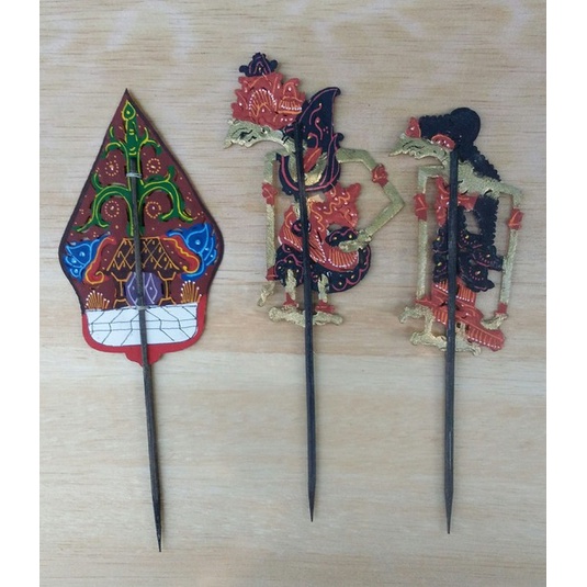 

Wayang mini Souvenir Miniatur Wayang Pembatas Buku Bambu