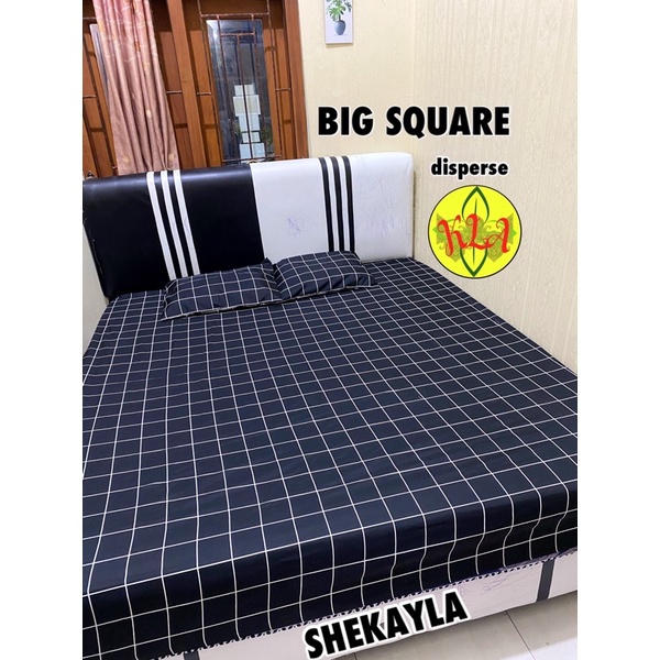 SPREI HOMEMADE MOTIF BLACK SQUARE | GREY NAVY KOTAK KOTAK