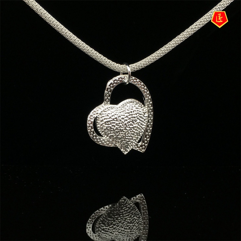 [Ready Stock]Heart-to-Heart Necklace Korean Fashion Trendy Unique