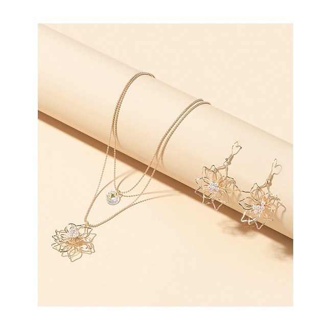 LRC Perhiasaan Set Fashion Gold Color Geometric Flower Diamond Pearl Necklace Earring Set P14850