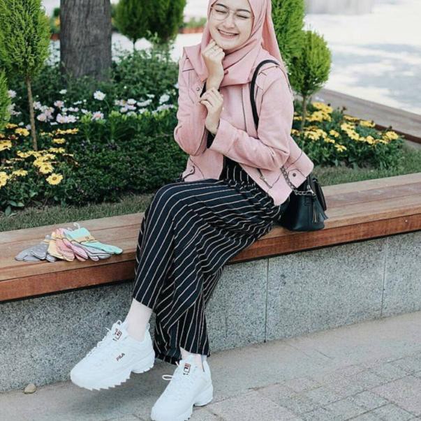 grosir solo CELANA KULOT STRIPE STRIP MONOLINE KULOT grosir solo CELANA KULOT STRIPE STRIP MONOLINE KULOT