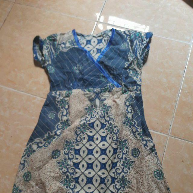 Hem Batik Solo Pria Lengan Panjang