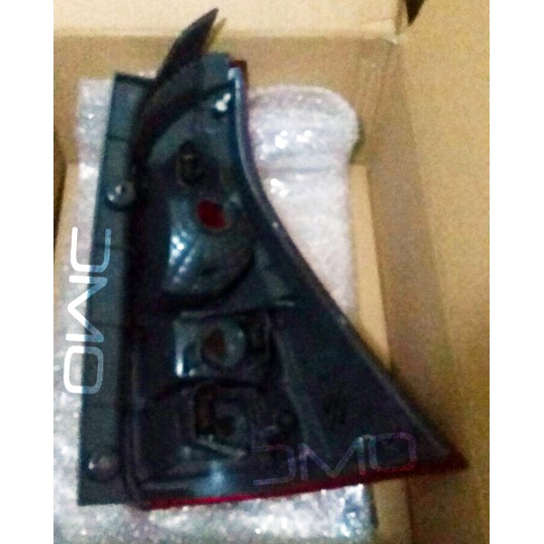 Lampu Stop / Stop Lamp Belakang Avanza Veloz Xenia | 81551-BZ090, 81561-BZ090