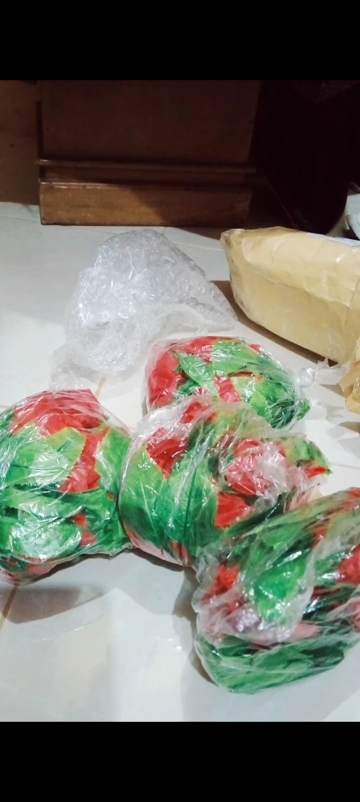 Daun Rambat Bunga Mawar Bunga Palsu Bunga Plastik