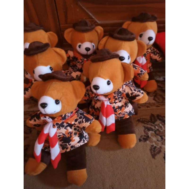 boneka pramuka  batik