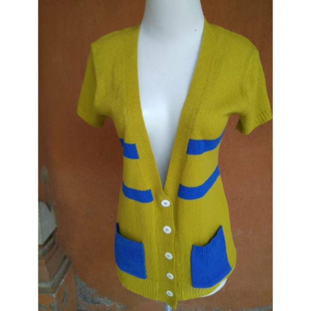 

Stip biru cardi