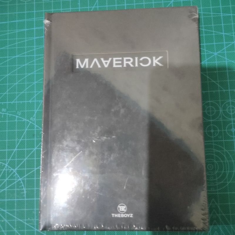 [READY STOCK] THE BOYZ SEALED ALBUM MAVERICK