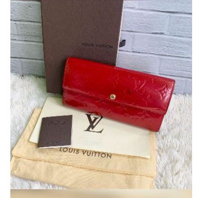 preloved LV Wallet Red