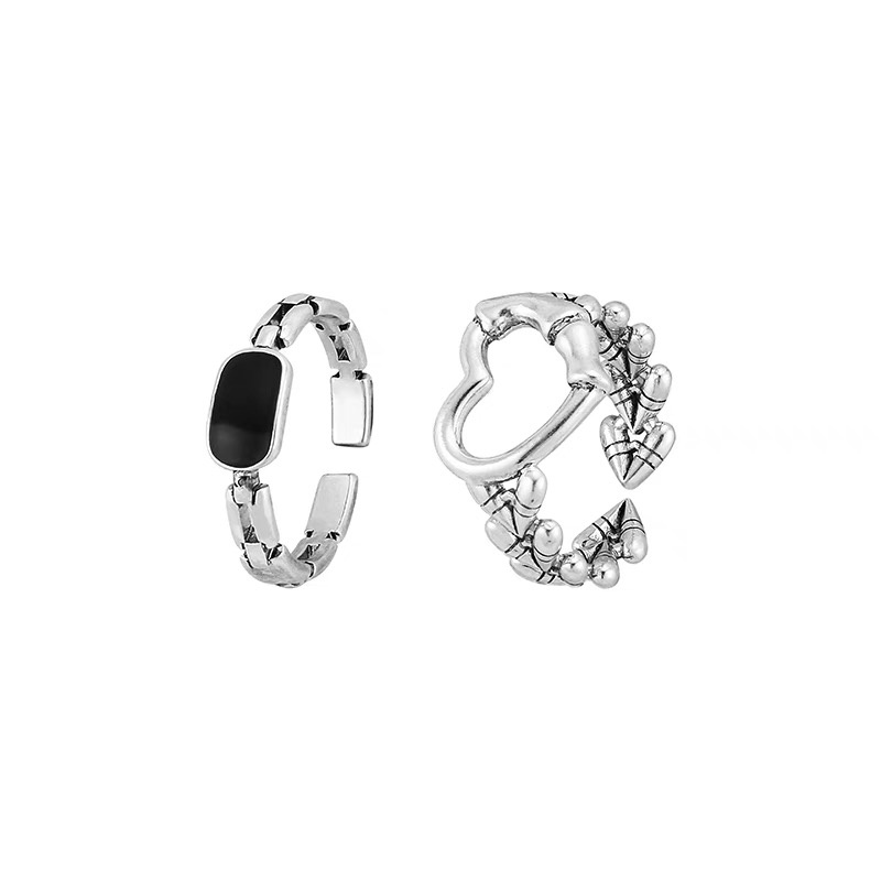 YEEZII 2pcs / Set Cincin Bentuk Hati Warna Silver Gaya Retro Untuk Wanita