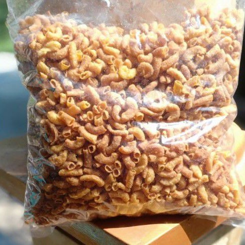 

MAKARONI pedas dan original 200 GRAM